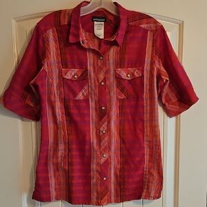 Patagonia Women's Pink and Orange Plaid Snap Front Drift Shirt Size 8